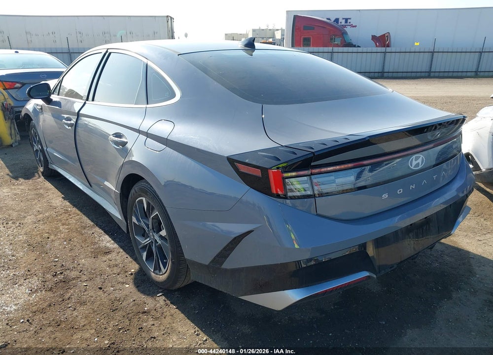 2025 HYUNDAI SONATA SEL VIN: KMHL64JA7SA482873