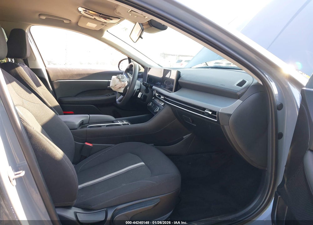 2025 HYUNDAI SONATA SEL VIN: KMHL64JA7SA482873