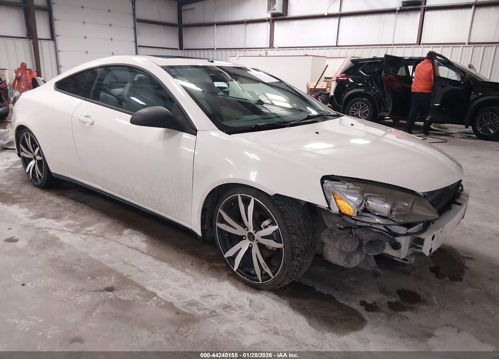 2007 PONTIAC G6 GT VIN: 1G2ZH181074194443