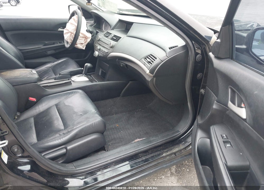 2012 HONDA ACCORD 2.4 SE VIN: 1HGCP2F63CA221527