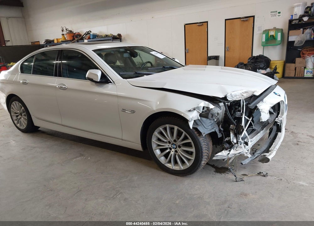 2015 BMW 528I XDRIVE VIN: WBA5A7C50FD626858