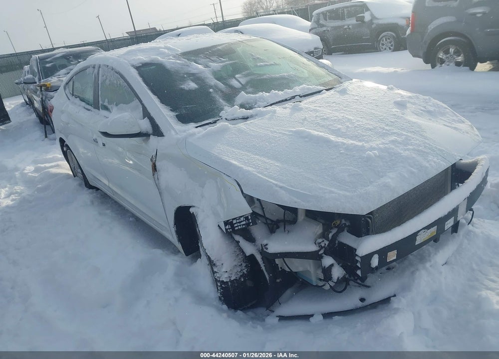 2020 HYUNDAI ELANTRA SEL VIN: 5NPD84LF8LH623200