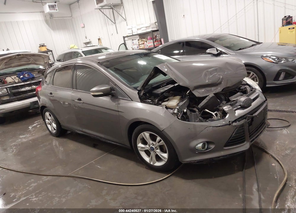2013 FORD FOCUS SE VIN: 1FADP3K27DL123608