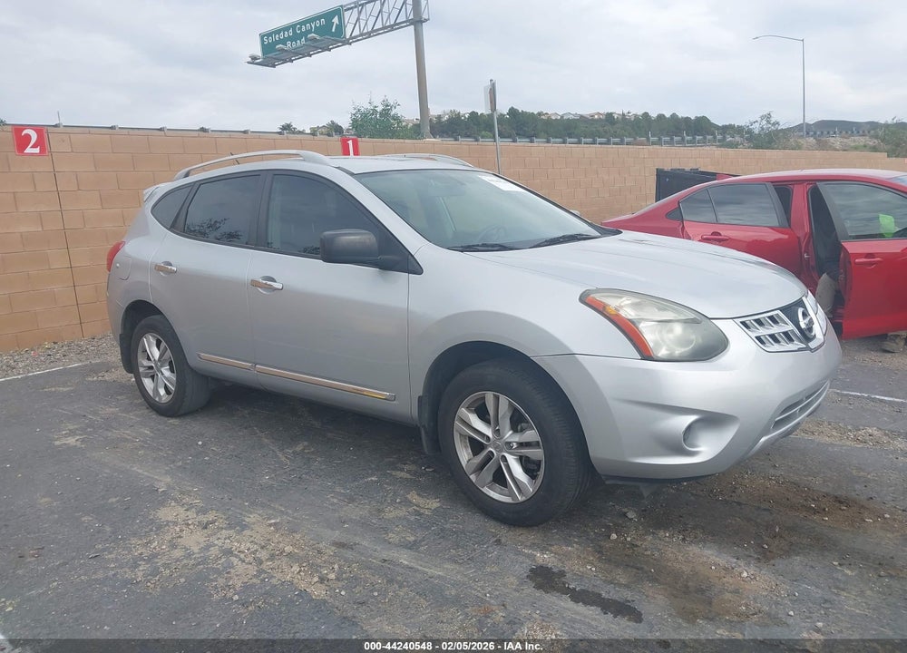 2015 NISSAN ROGUE SELECT S VIN: JN8AS5MT6FW672235