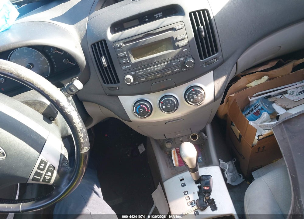 2008 HYUNDAI ELANTRA GLS/SE VIN: KMHDU46D18U299649
