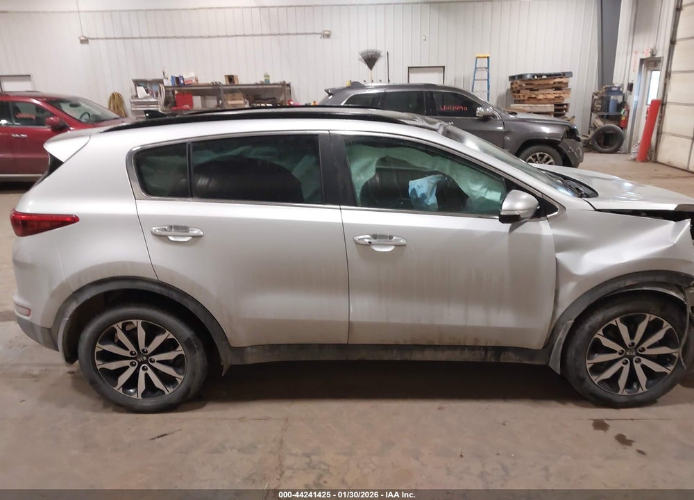 2018 KIA SPORTAGE EX VIN: KNDPNCACXJ7483094