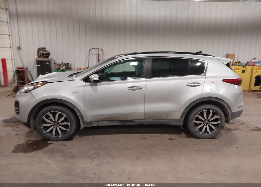 2018 KIA SPORTAGE EX VIN: KNDPNCACXJ7483094