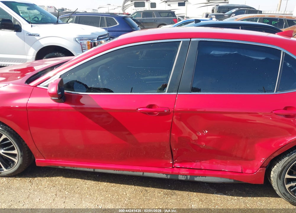 2020 TOYOTA CAMRY SE VIN: 4T1G11AK7LU374759