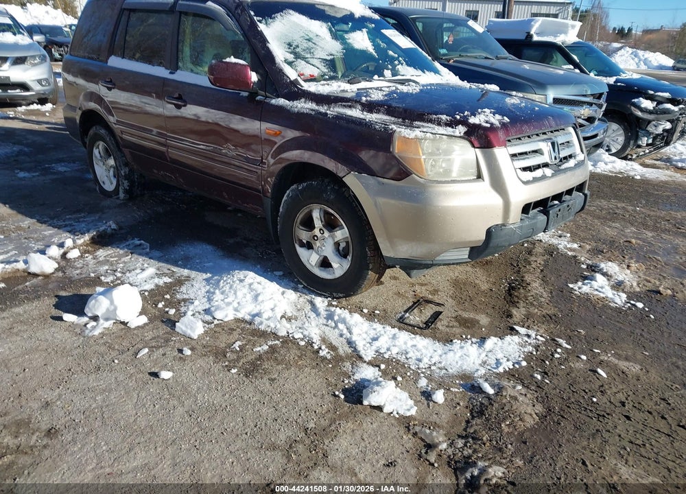 2007 HONDA PILOT EX VIN: 2HKYF18417H511115