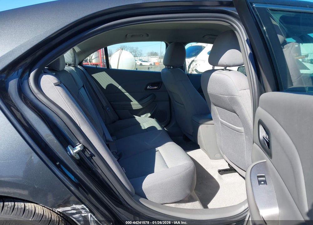 2015 CHEVROLET MALIBU LS VIN: 1G11B5SL0FF181828