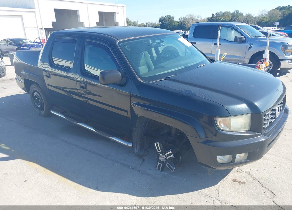 2013 HONDA RIDGELINE SPORT VIN: 5FPYK1F75DB005376