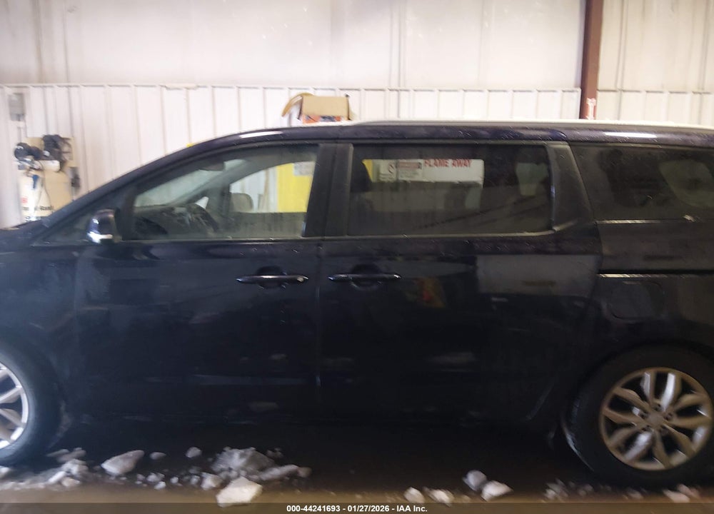 2019 KIA SEDONA EX VIN: KNDMB5C12K6537059