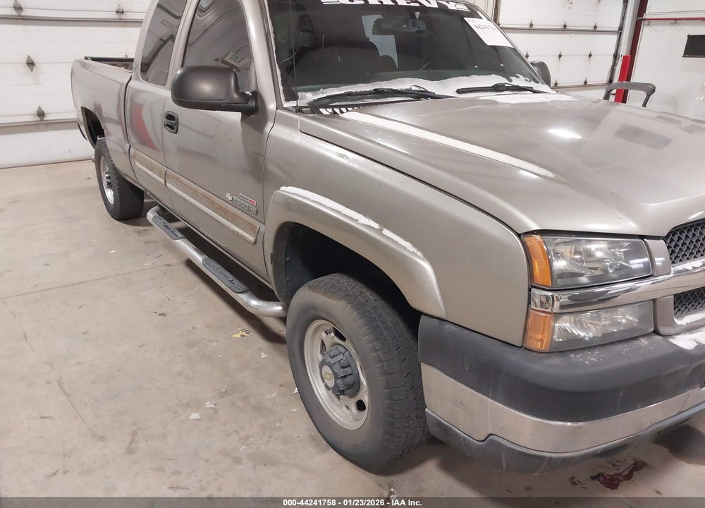 2003 CHEVROLET SILVERADO 2500HD LS VIN: 1GCHC29123E255418