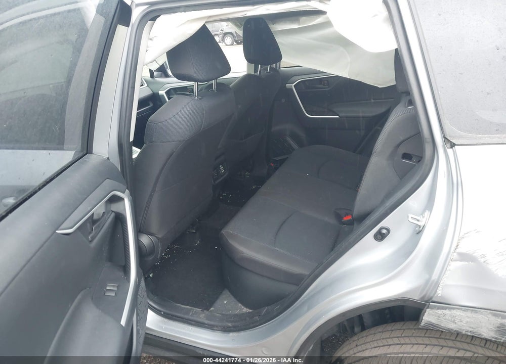 2024 TOYOTA RAV4 HYBRID LE VIN: JTMLWRFV2RD244077