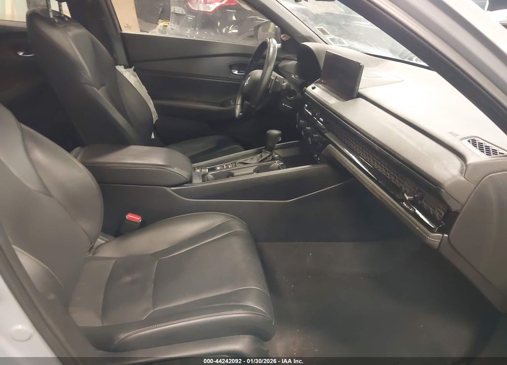 2024 HONDA ACCORD HYBRID SPORT-L VIN: 1HGCY2F78RA068030