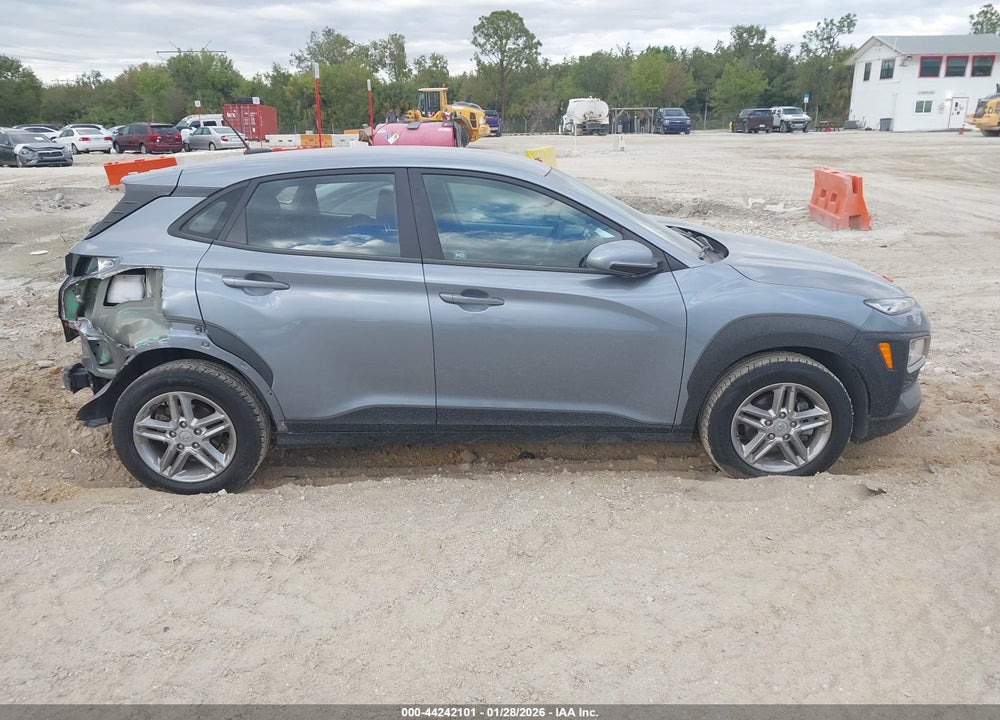 2021 HYUNDAI KONA SE VIN: KM8K12AA1MU657926