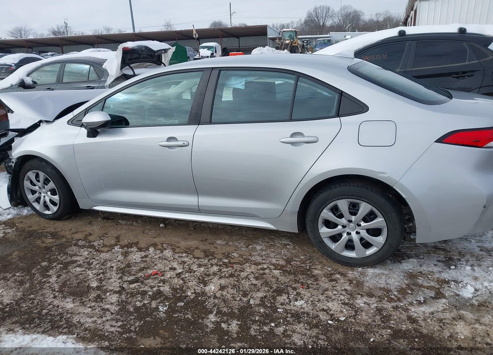 2022 TOYOTA COROLLA LE VIN: 5YFEPMAE9NP324970