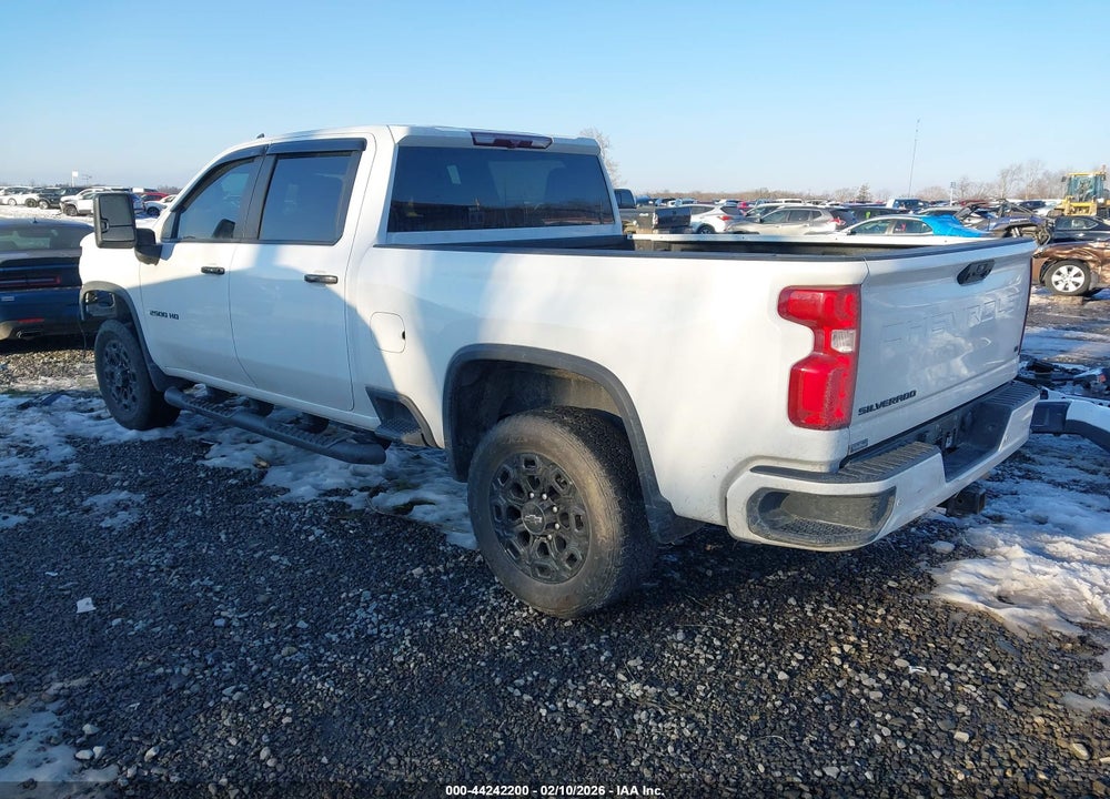 2024 CHEVROLET SILVERADO 2500HD 4WD  STANDARD BED LT VIN: 1GC4YNEY0RF199857