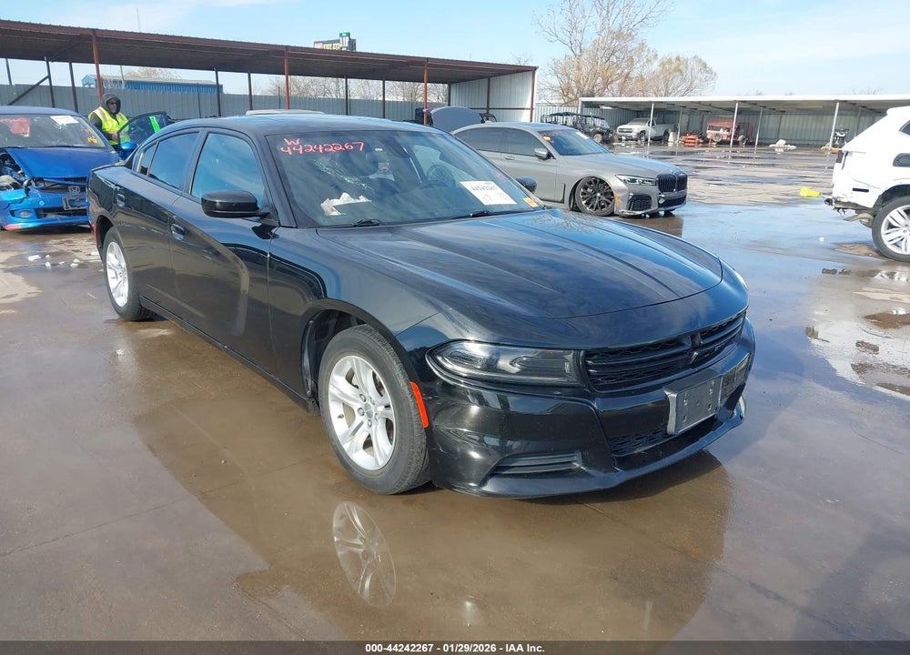 2022 DODGE CHARGER SXT RWD VIN: 2C3CDXBG8NH145217