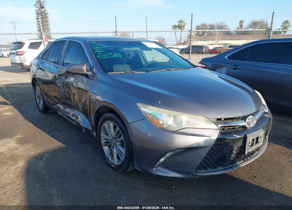 2015 TOYOTA CAMRY SE VIN: 4T1BF1FK4FU904727