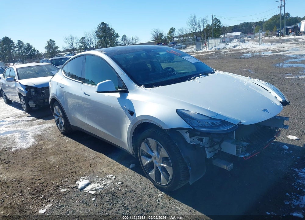 2021 TESLA MODEL Y STANDARD RANGE REAR-WHEEL DRIVE VIN: 5YJYGDED7MF107510