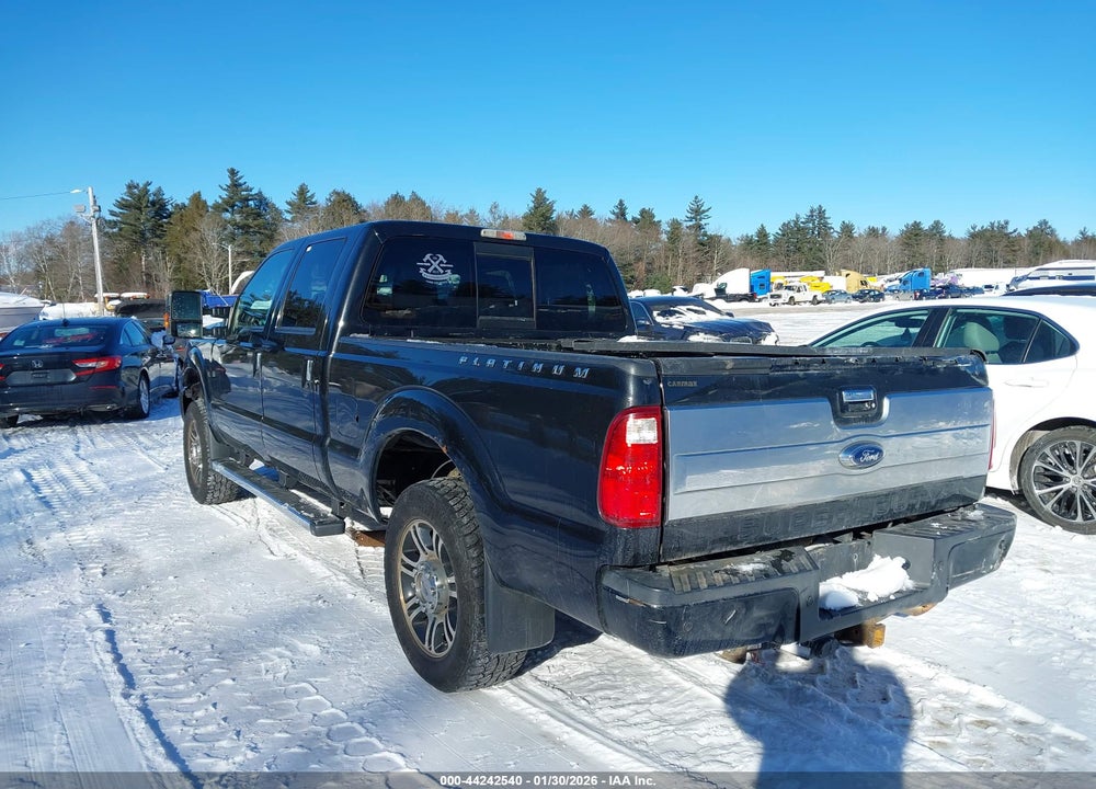 2015 FORD F-250 LARIAT VIN: 1FT7W2B69FEB74736