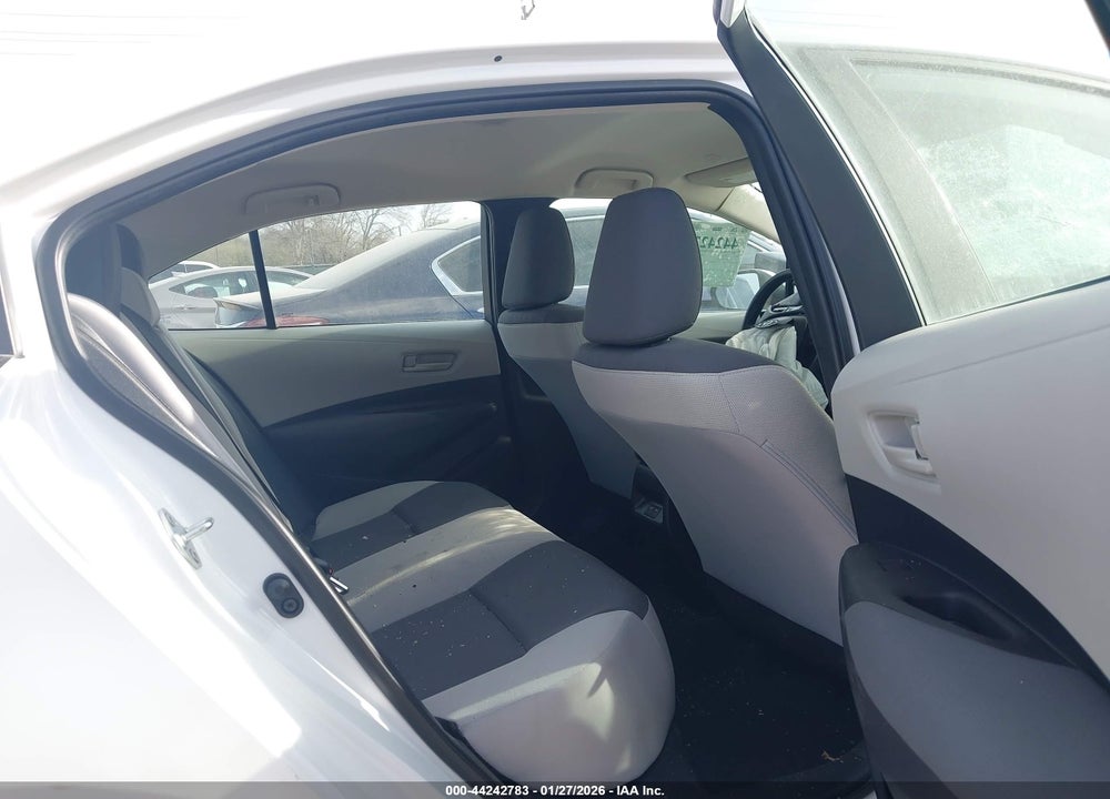 2024 TOYOTA COROLLA LE VIN: 5YFB4MDE5RP208758