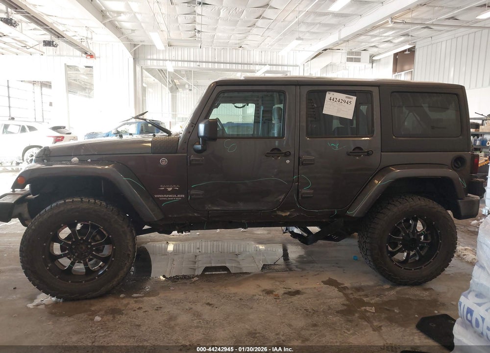 2017 JEEP WRANGLER UNLIMITED SAHARA VIN: 1C4HJWEG8HL649242