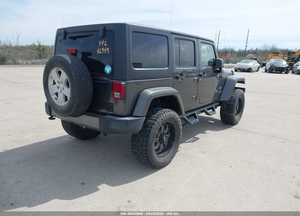 2017 JEEP WRANGLER UNLIMITED SAHARA VIN: 1C4HJWEG8HL649242