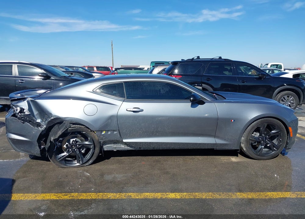 2021 CHEVROLET CAMARO RWD  1LT VIN: 1G1FB1RS2M0110657