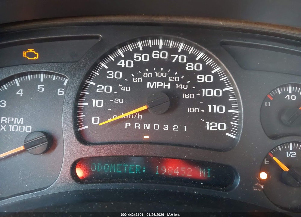 2007 GMC SIERRA 1500 CLASSIC SL VIN: 2GTEC13V071180802