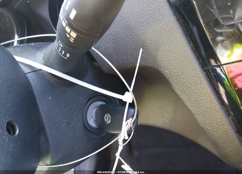 2016 NISSAN ROGUE S VIN: JN8AT2MT6GW027212