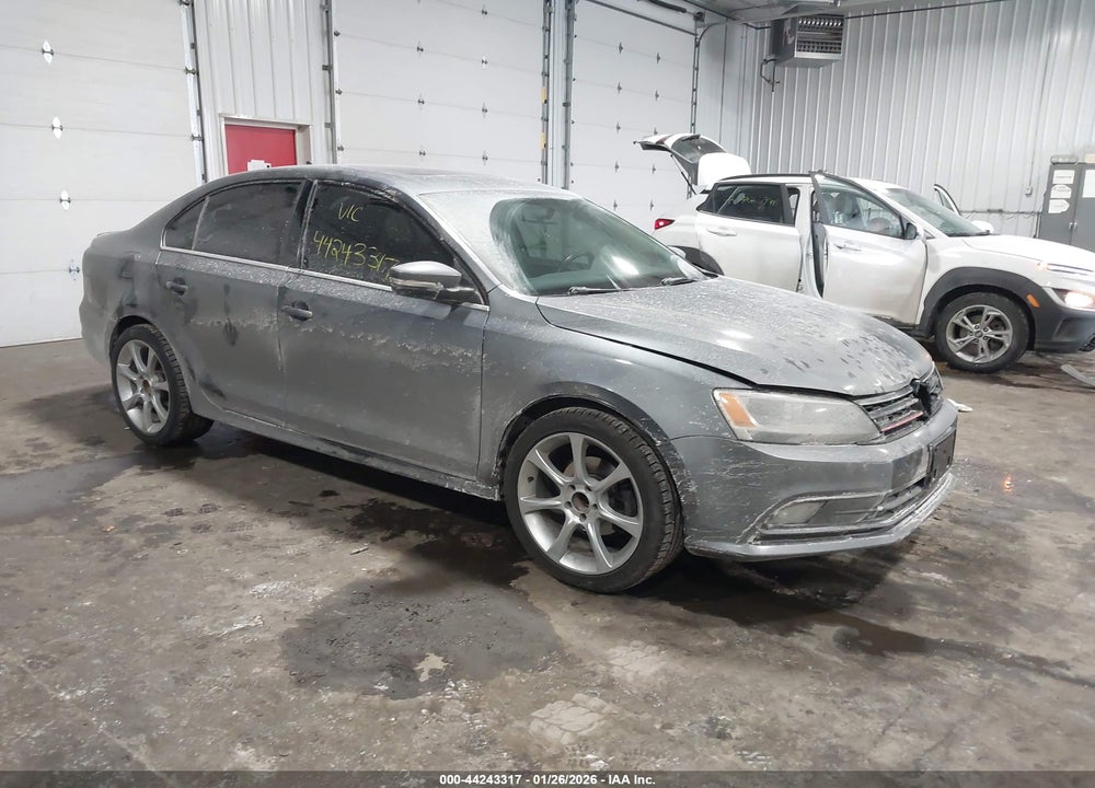 2015 VOLKSWAGEN JETTA TDI VIN: 3VWLA7AJ8FM247182