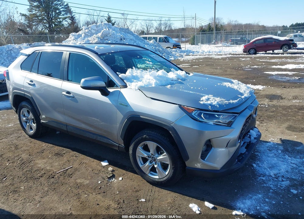 2021 TOYOTA RAV4 HYBRID XLE VIN: 4T3R6RFV5MU012627