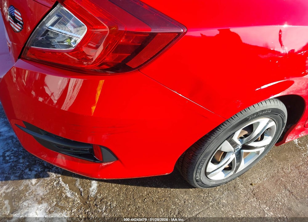 2017 HONDA CIVIC LX VIN: 2HGFC2F58HH507687