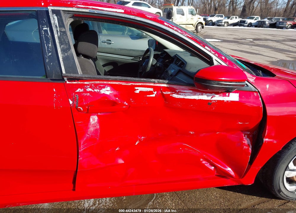 2017 HONDA CIVIC LX VIN: 2HGFC2F58HH507687