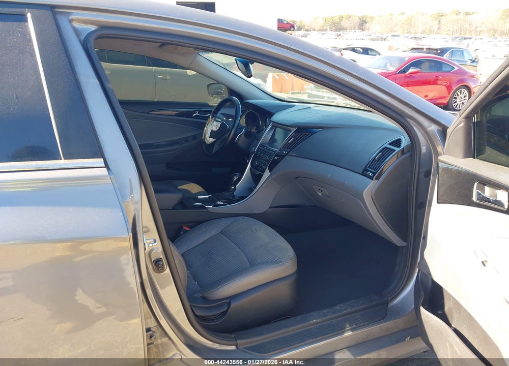 2014 HYUNDAI SONATA SE VIN: 5NPEC4AC9EH871776