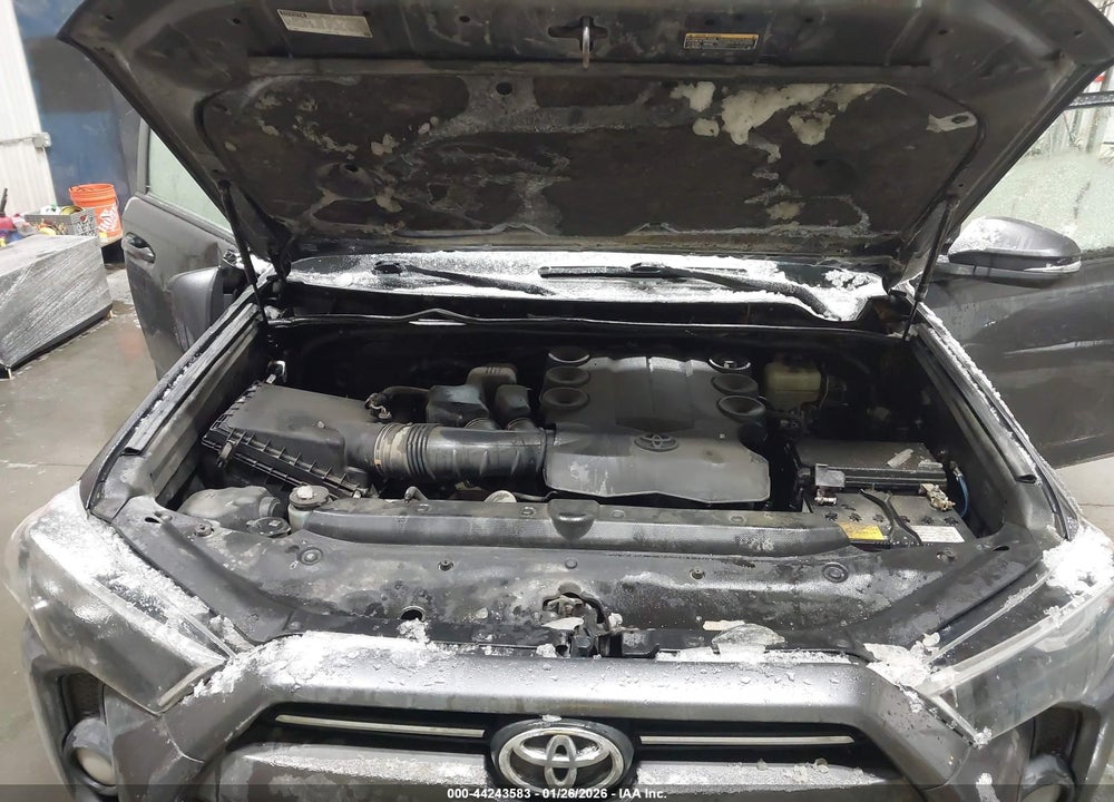 2020 TOYOTA 4RUNNER TRD OFF ROAD PREMIUM VIN: JTEBU5JRXL5834660