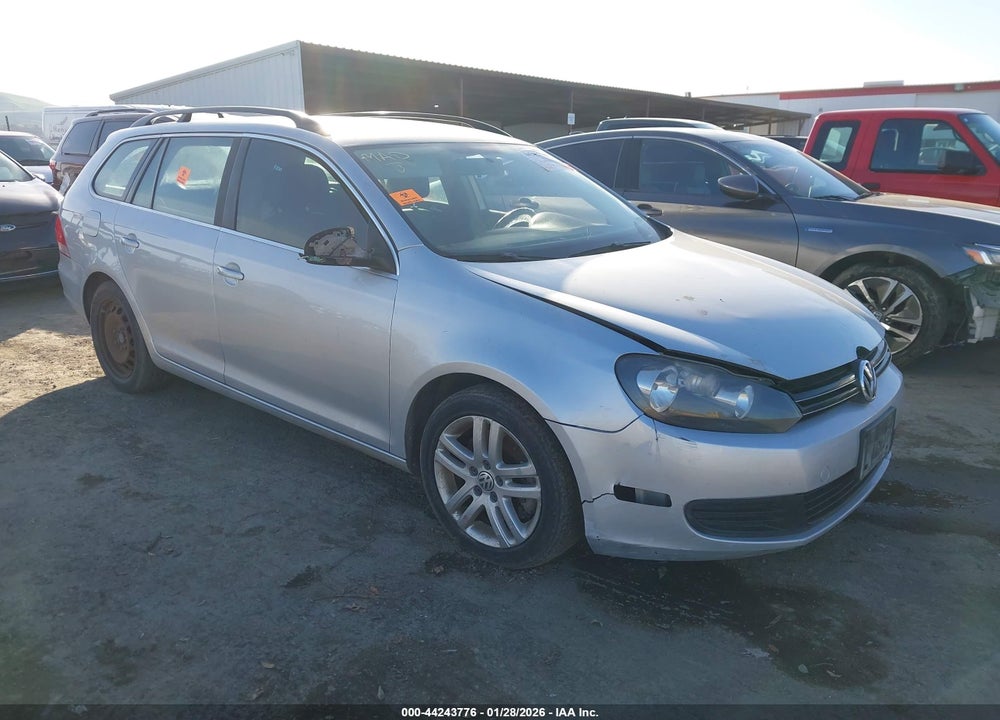 2014 VOLKSWAGEN JETTA SPORTWAGEN 2.0L TDI VIN: 3VWML7AJ9EM625197