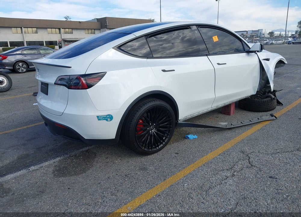2022 TESLA MODEL Y PERFORMANCE DUAL MOTOR ALL-WHEEL DRIVE VIN: 7SAYGDEF8NF445617