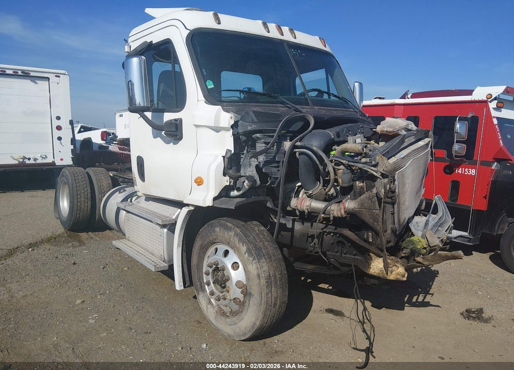 2013 FREIGHTLINER CASCADIA 113 VIN: 1FUBGADV7DLBW3373