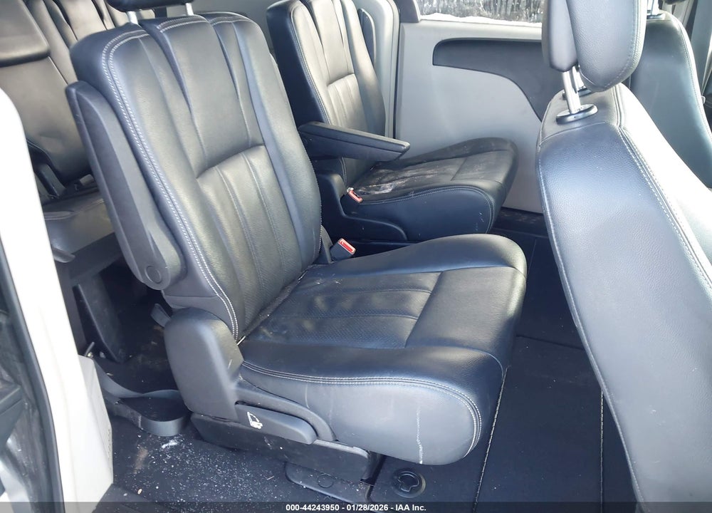 2012 CHRYSLER TOWN & COUNTRY TOURING VIN: 2C4RC1BG5CR189138