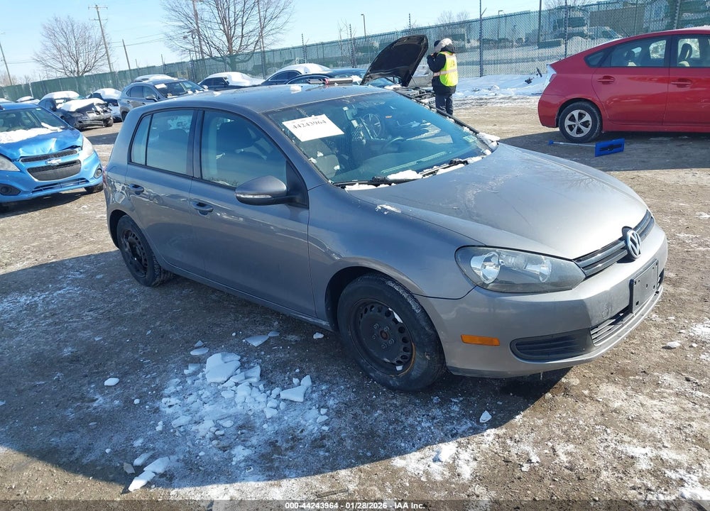 2014 VOLKSWAGEN GOLF 2.5L VIN: WVWDB7AJ3EW006231