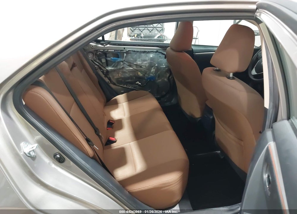 2015 TOYOTA COROLLA LE ECO VIN: 2T1BPRHE6FC262712