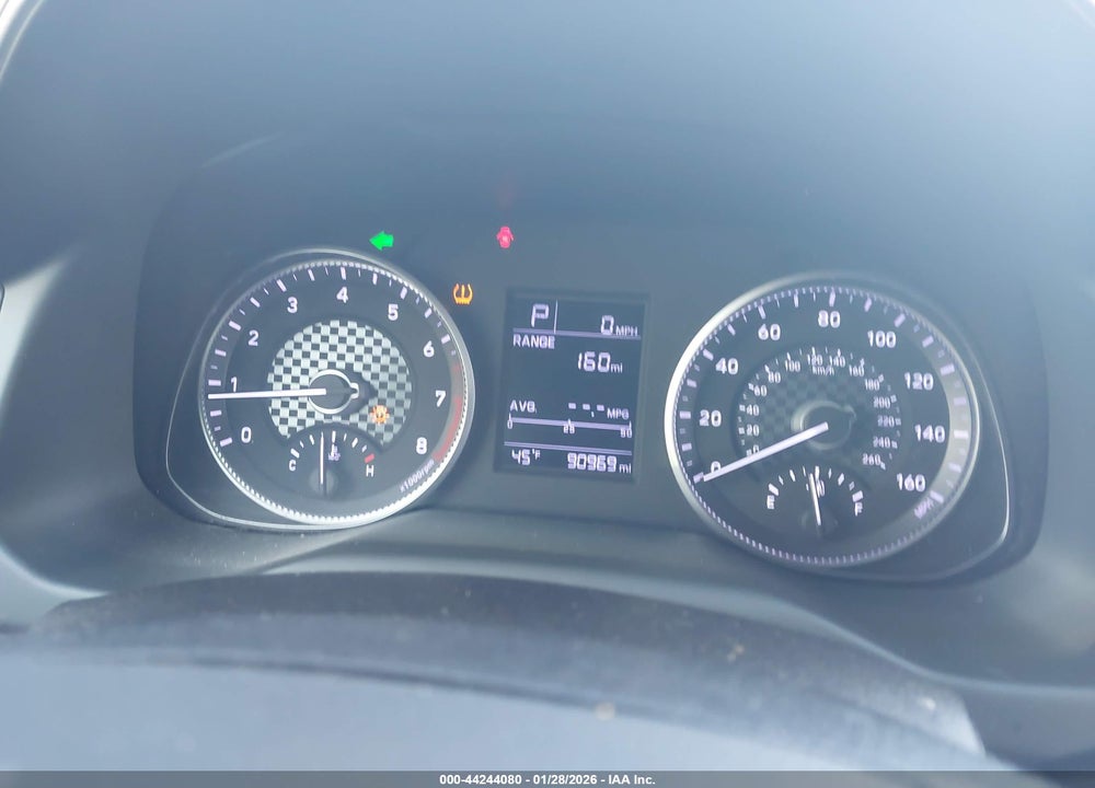 2019 HYUNDAI ELANTRA SE VIN: 5NPD74LF7KH490530