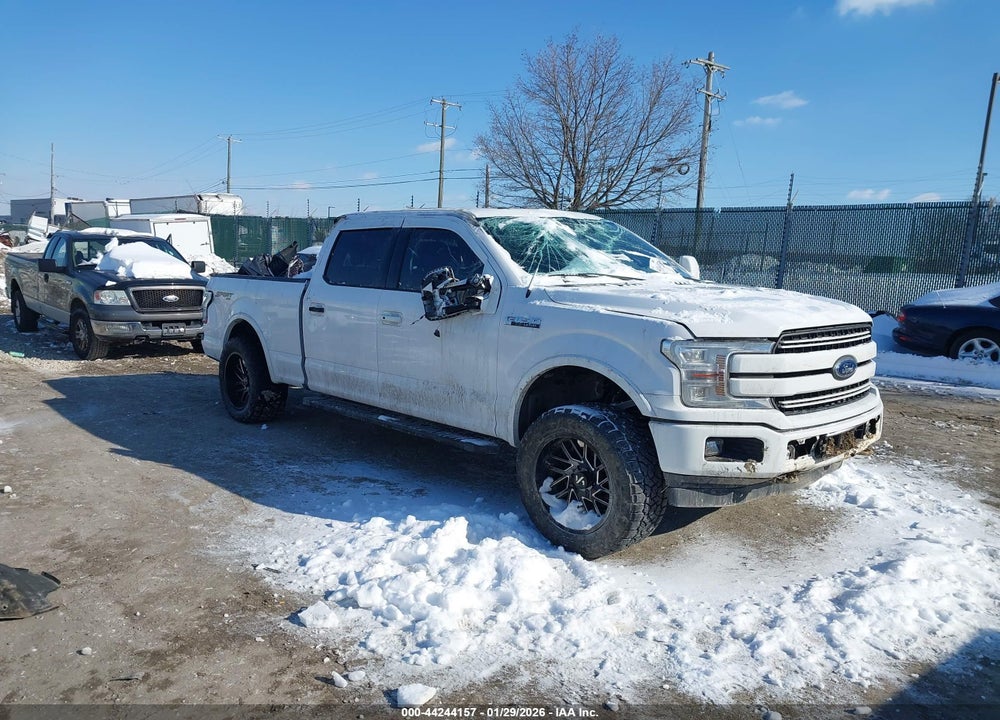 2019 FORD F-150 LARIAT VIN: 1FTFW1E42KKC72440