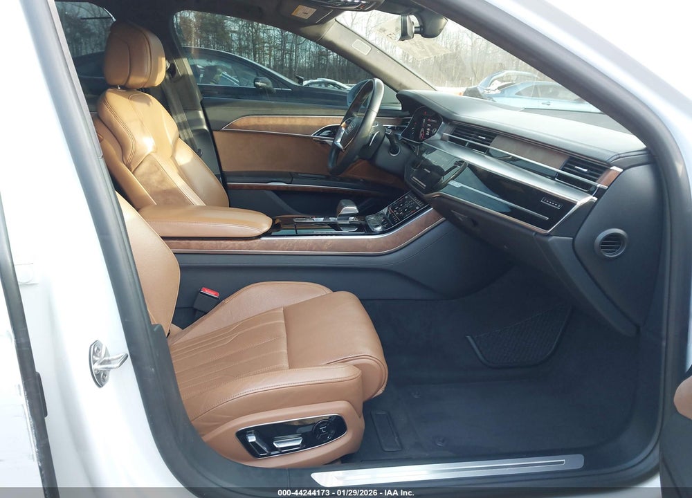 2019 AUDI A8 L 55 VIN: WAU8DAF82KN009098
