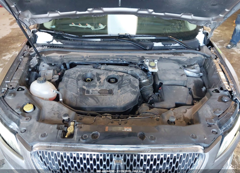 2019 LINCOLN MKC SELECT VIN: 5LMCJ2C9XKUL06899