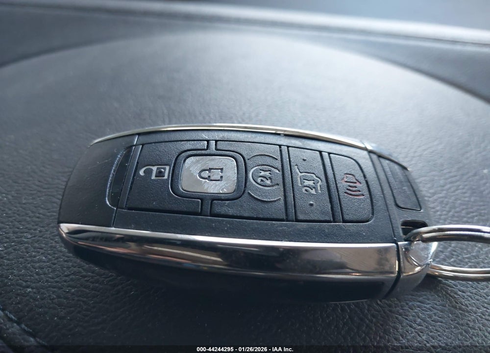 2019 LINCOLN MKC SELECT VIN: 5LMCJ2C9XKUL06899