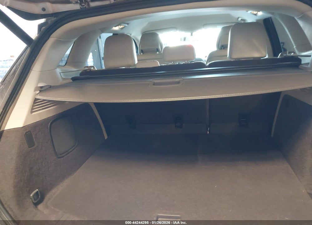 2019 LINCOLN MKC SELECT VIN: 5LMCJ2C9XKUL06899